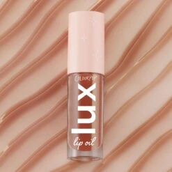 Honey Kiss -Outlet Beauty Store Honey Kiss Lip Oil Inline Bulk Stylized